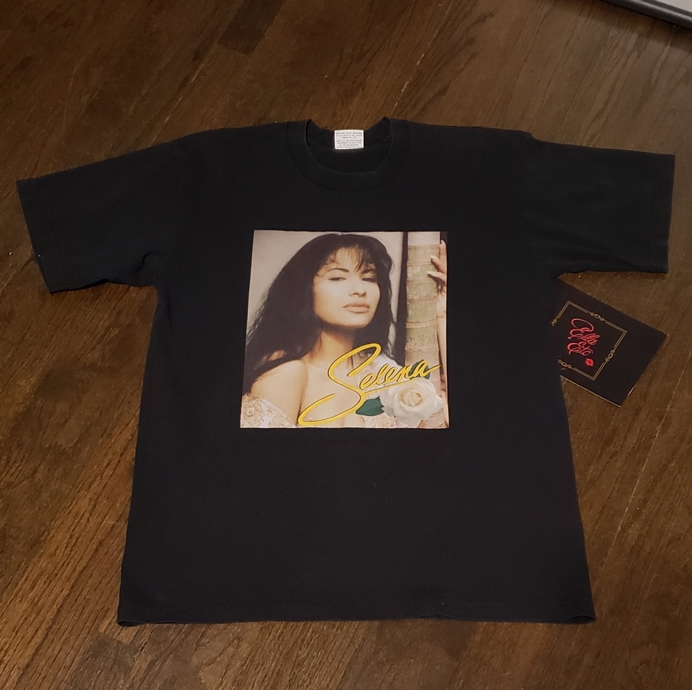 Vintage 90s Selena Quintanilla Tee 5 Pro Athletic 100% Cotton Size Large